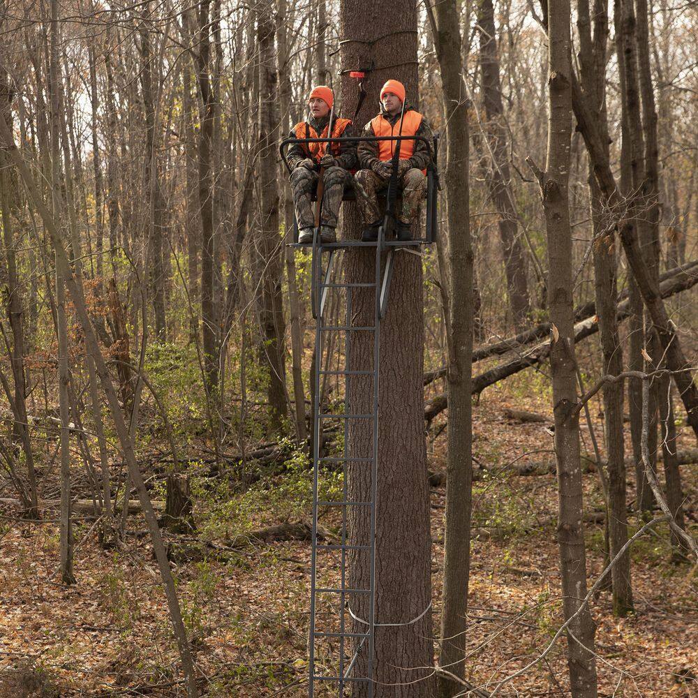 EDGE Lockdown 21 ft. 2-Man Ladder Treestand LD202E - Image 8