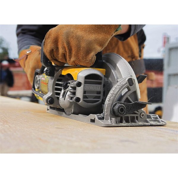 15-Amp 7-1/4-in Worm Drive Corded Circular Saw - Image 9